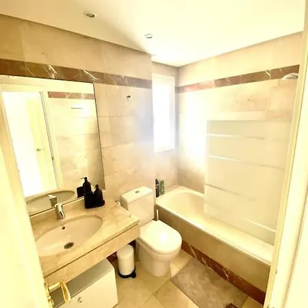 Apartamento Wonderful On Golf Site Near Marbella